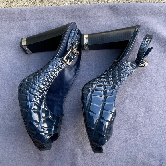 Tory Burch Heels - Picture 2 of 6